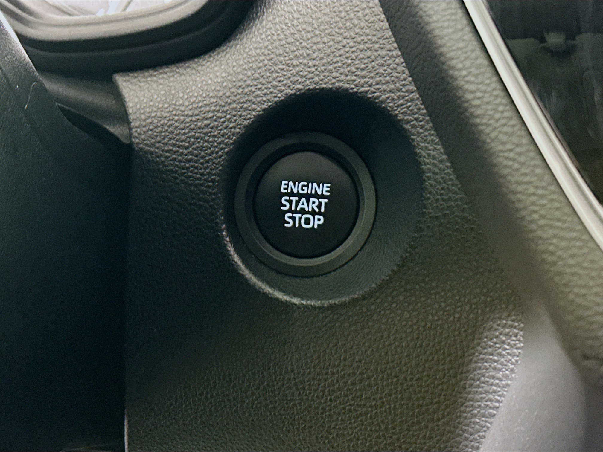 Used 2024 Toyota Corolla Cross LE w/ Moonroof Package image 20