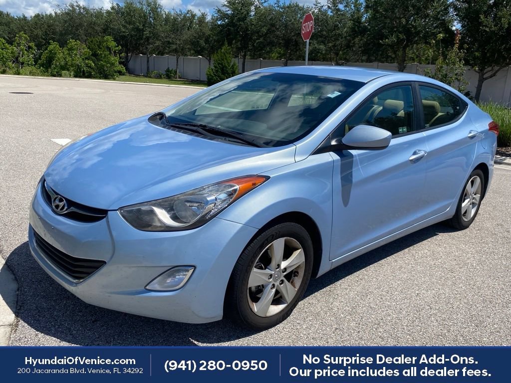 Used 2013 Hyundai Elantra GLS w/ Preferred Pkg FWD image 6