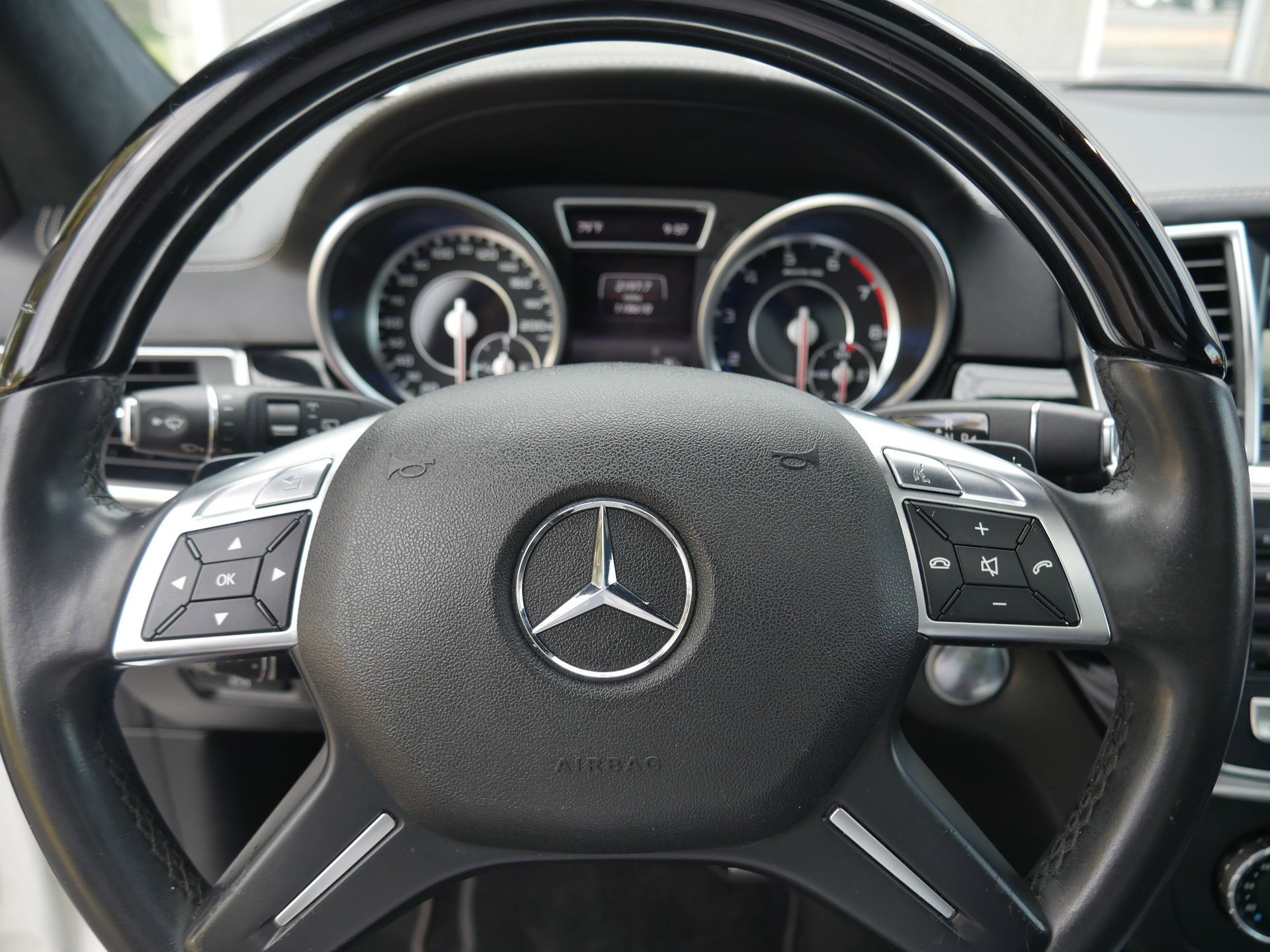 Used 2014 Mercedes-Benz GL 63 AMG 4MATIC image 56