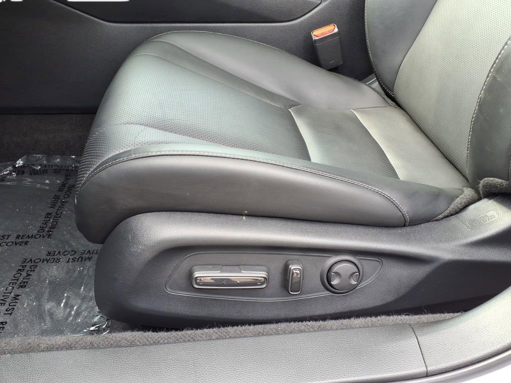 Used 2023 Honda Accord EX-L image 12
