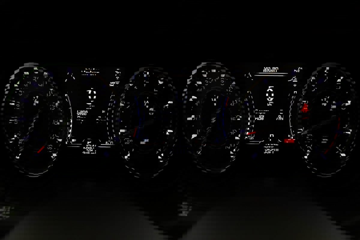 Used 2021 Maserati Levante S image 21