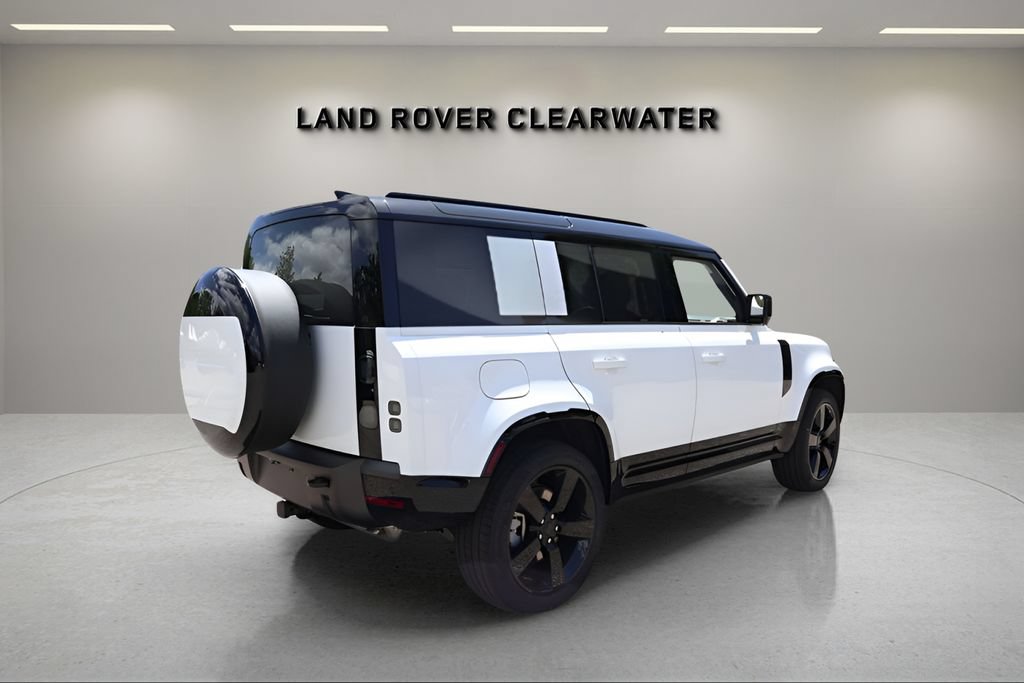 New 2026 Land Rover Defender 110 X-Dynamic SE AWD/4WD image 5
