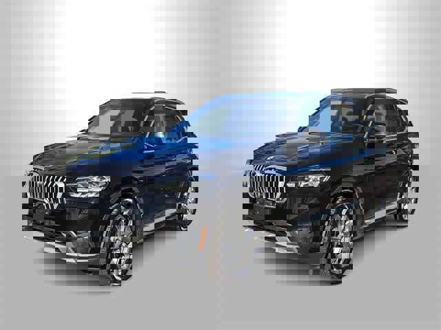 Used 2023 BMW X3 sDrive30i image 4