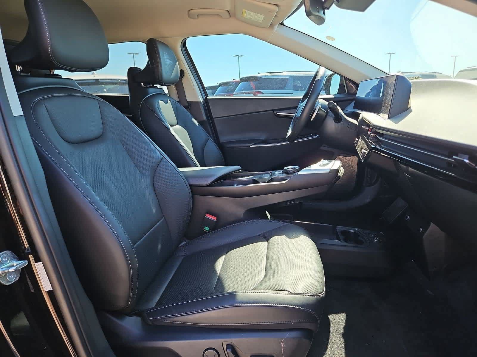 Certified 2023 Kia EV6 Wind w/ Wind Technology Package AWD/4WD image 20