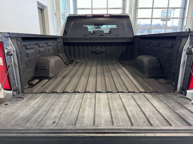 Certified 2022 Chevrolet Silverado 1500 RST image 38