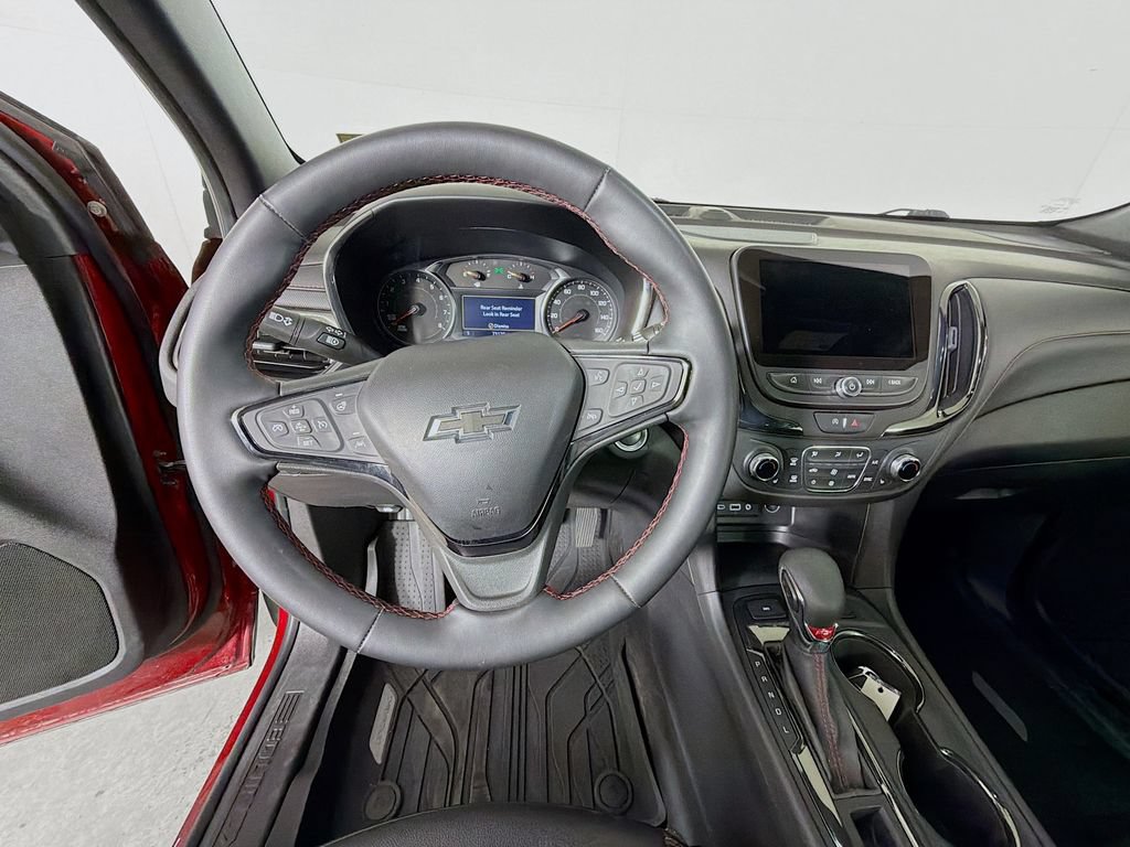 Used 2023 Chevrolet Equinox RS w/ RS Leather Package AWD/4WD image 13