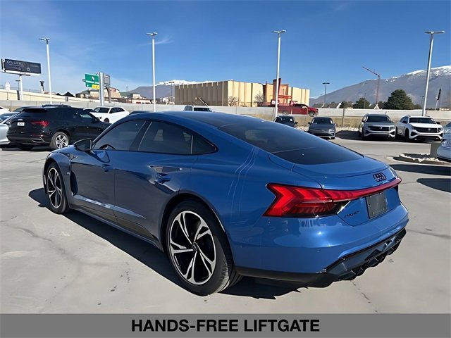 Used 2022 Audi e-tron GT Prestige image 5