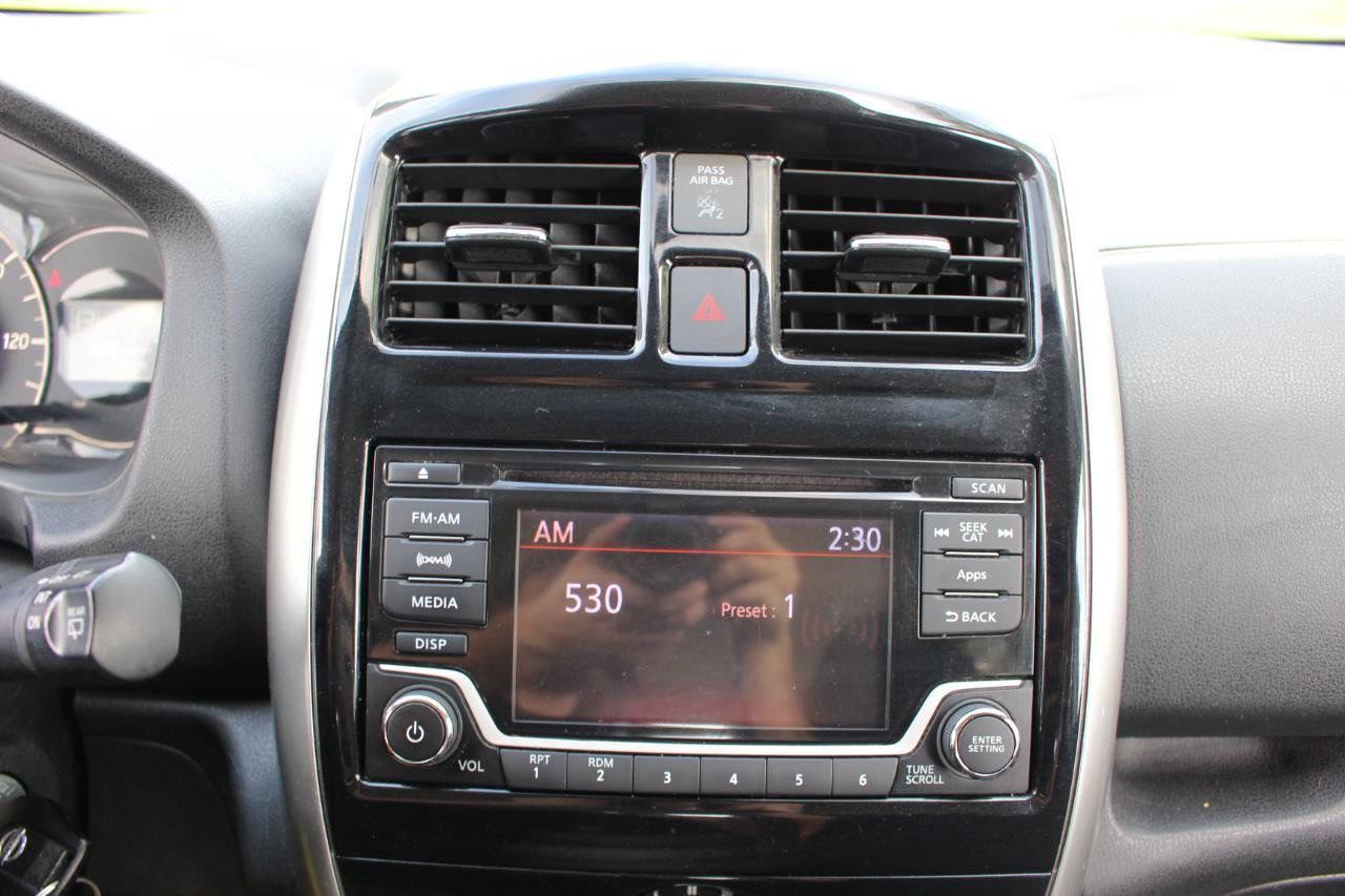 Used 2016 Nissan Versa Note SV w/ Sport Value Package FWD image 21