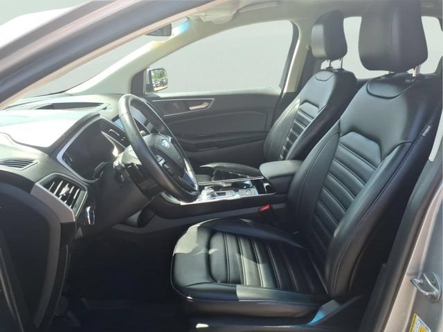 Used 2020 Ford Edge SEL w/ Convenience Package AWD/4WD image 16
