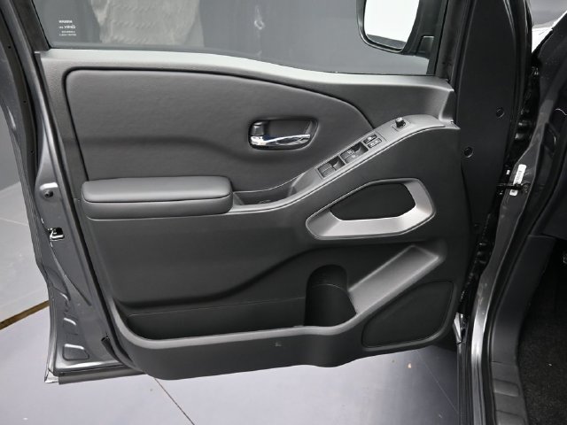 New 2026 Nissan Frontier SV w/ Tow Package RWD image 16