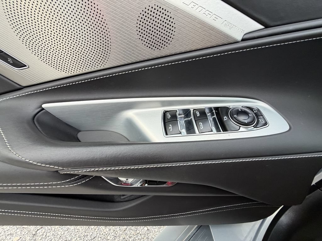 Used 2024 Chevrolet Corvette Stingray Premium Conv w/ Z51 Performance Package RWD image 23