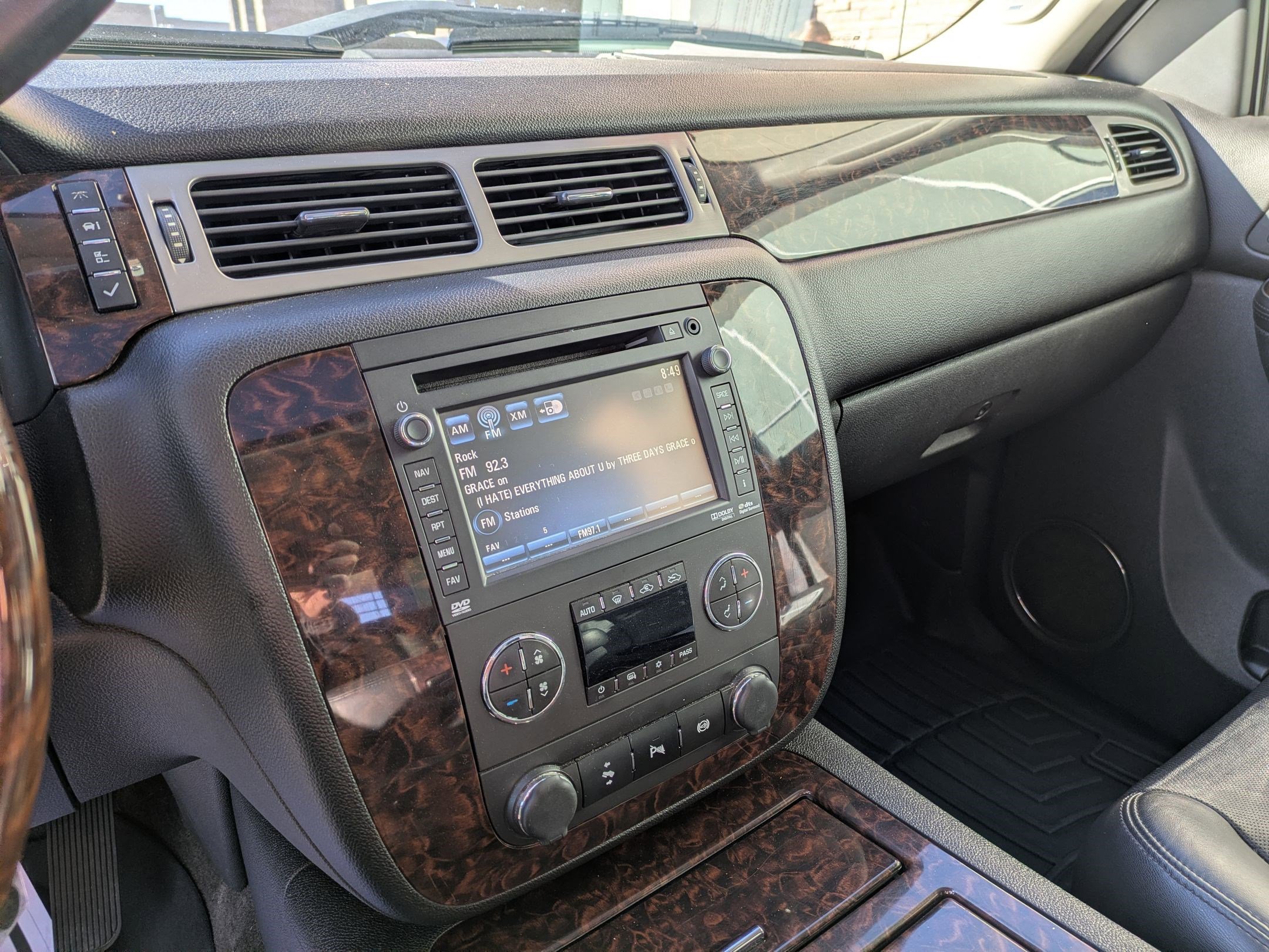 Used 2013 GMC Sierra 3500 Denali image 16