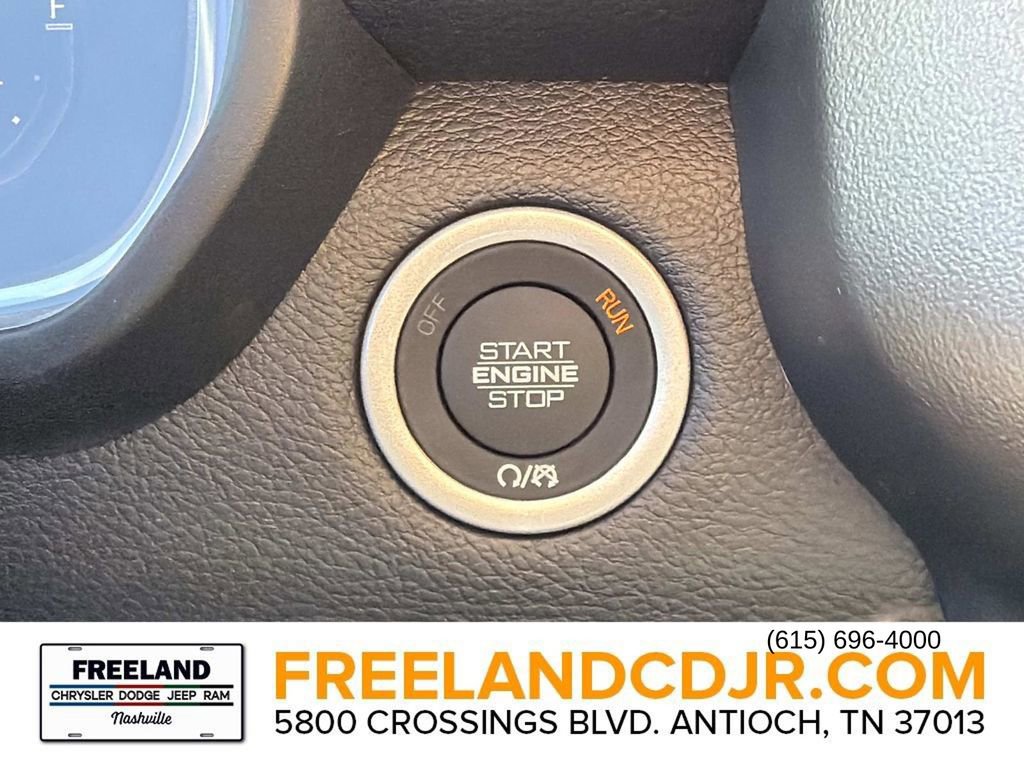 New 2026 RAM 1500 4x4 Crew Cab image 27