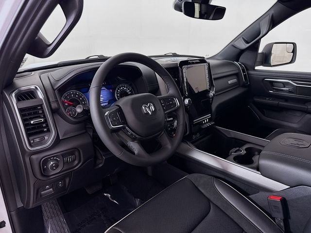 Used 2026 RAM 1500 Laramie AWD/4WD image 9
