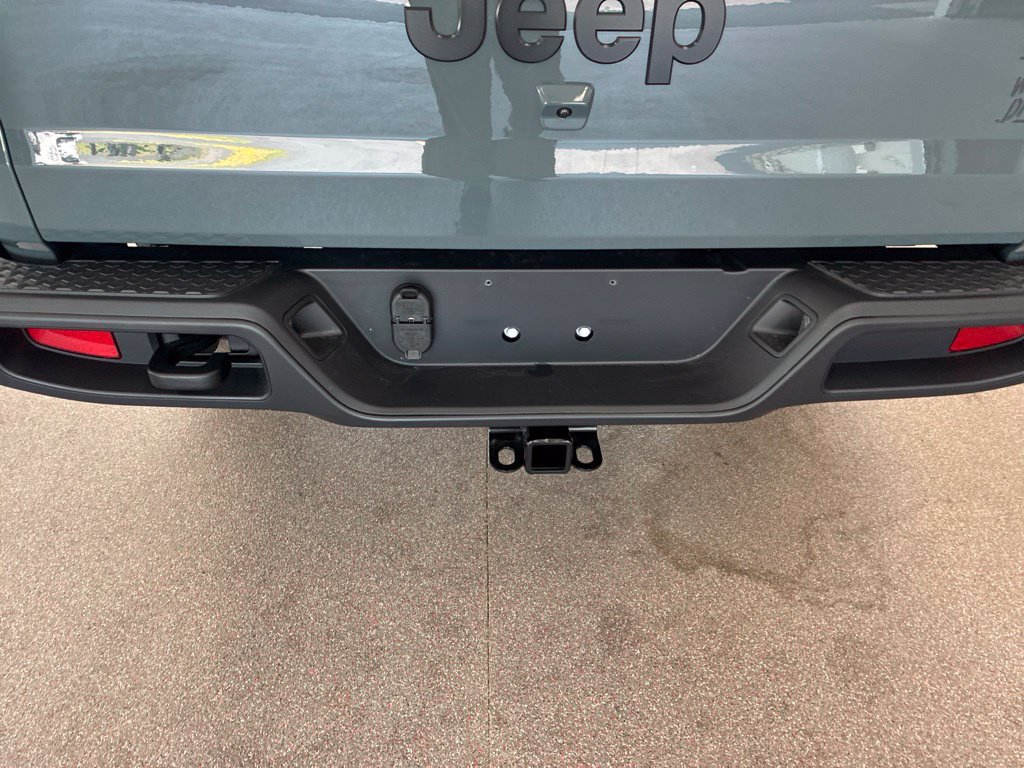 New 2026 Jeep Gladiator Sport AWD/4WD image 19