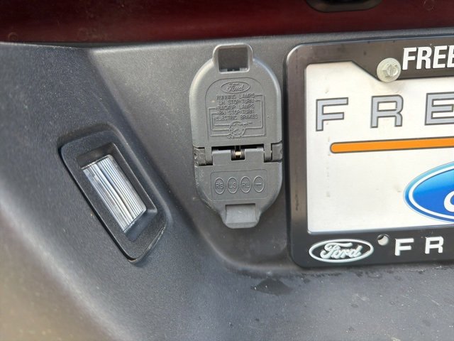 Used 2015 Ford F150 Lariat w/ Trailer Tow Package image 31