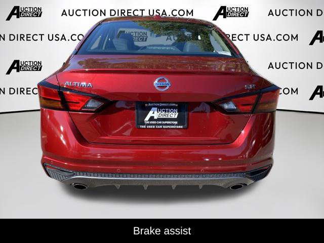 Used 2020 Nissan Altima 2.5 SR w/ Premium Package FWD image 5