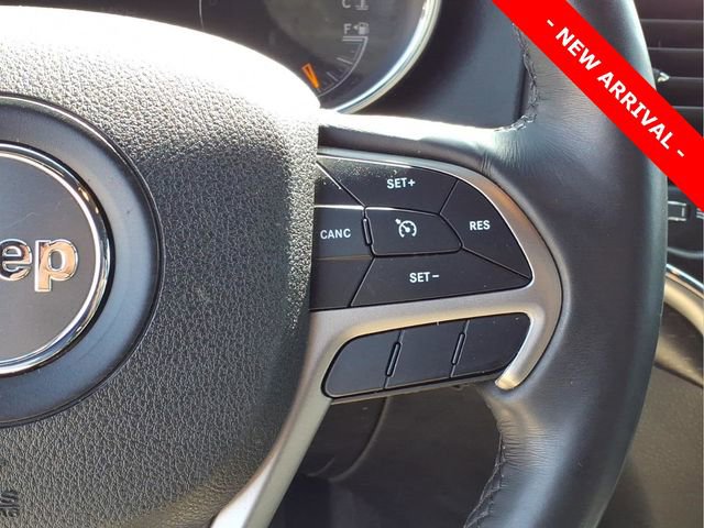 Used 2018 Jeep Grand Cherokee Altitude image 17