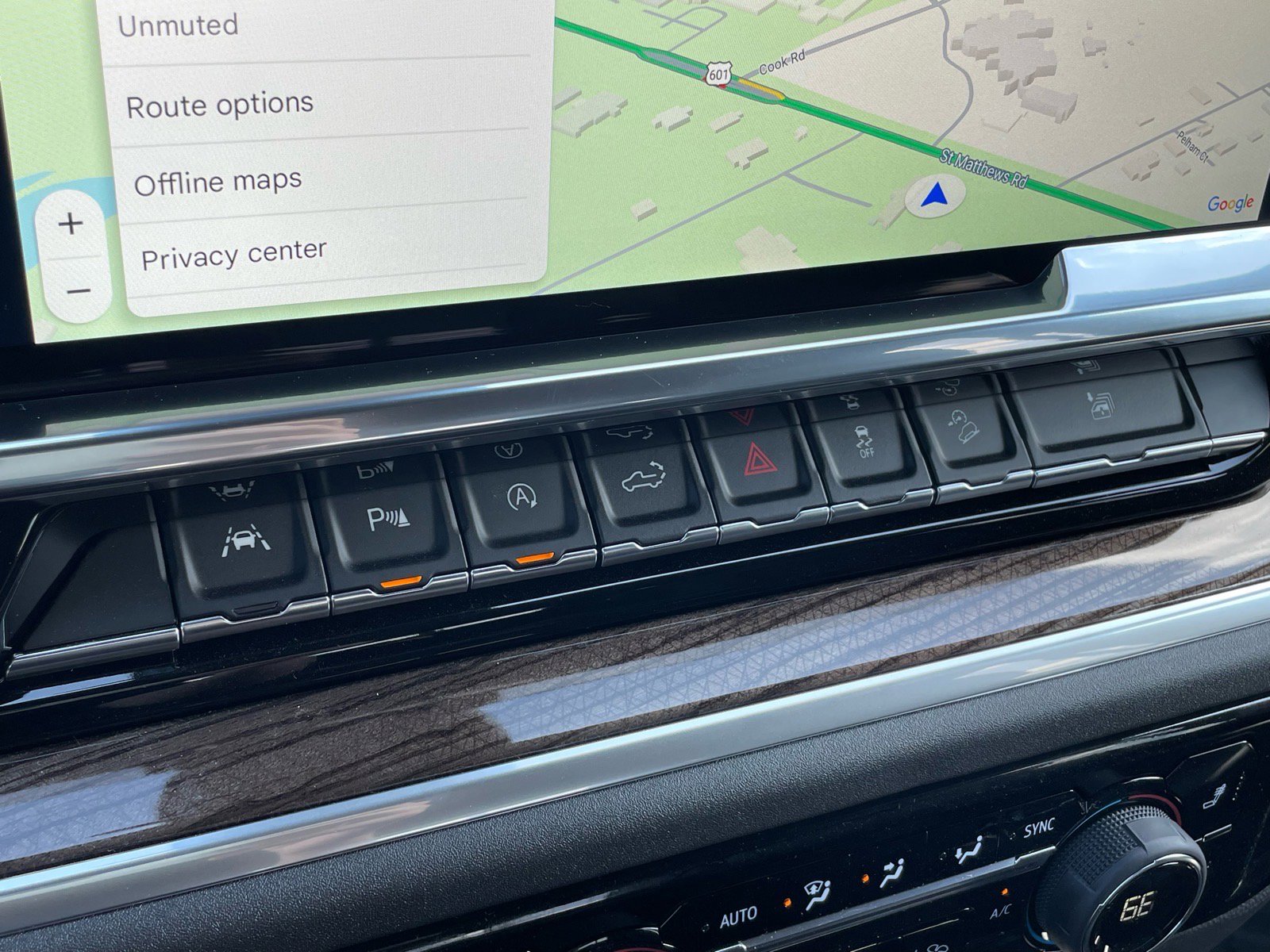 Used 2025 Chevrolet Silverado 1500 LT image 14