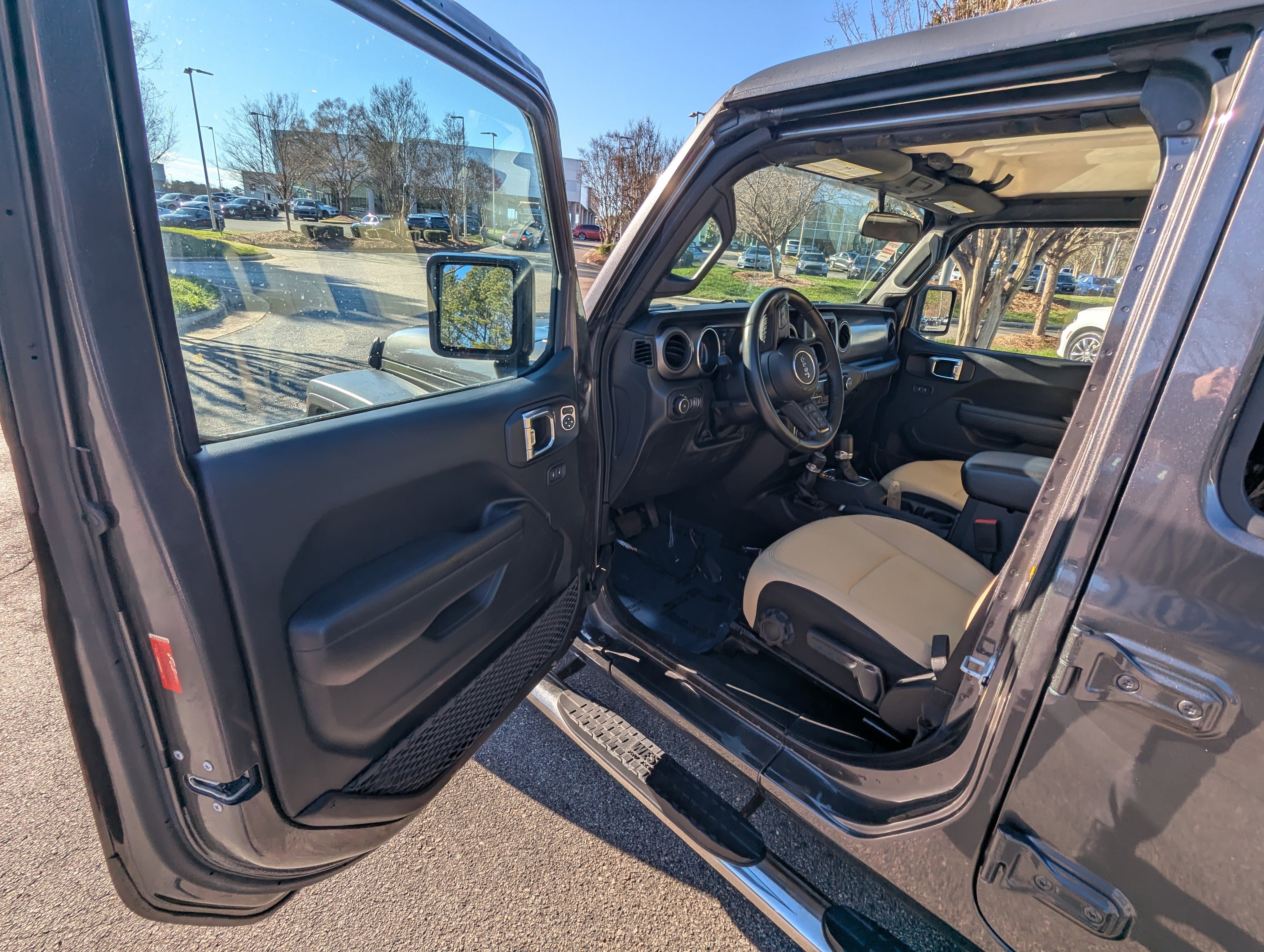 Certified 2022 Jeep Wrangler Sport S image 8