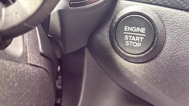 Used 2025 Ford Escape ST-Line Select AWD/4WD image 18