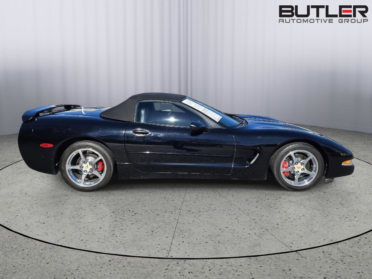 Used 2004 Chevrolet Corvette Convertible w/ Preferred Equipment Group image 5
