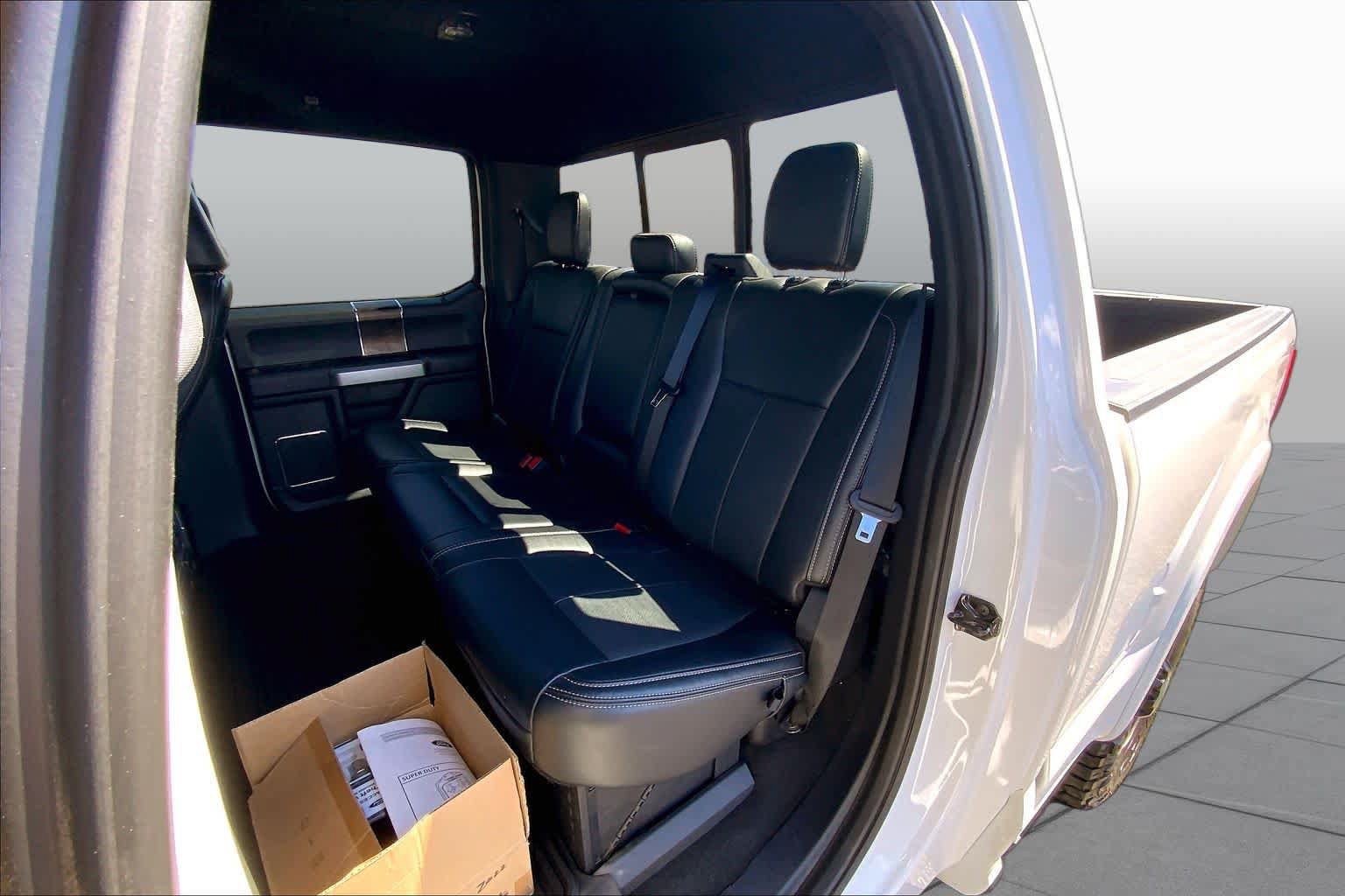 Used 2022 Ford F250 Lariat w/ Tremor Off-Road Package AWD/4WD image 21
