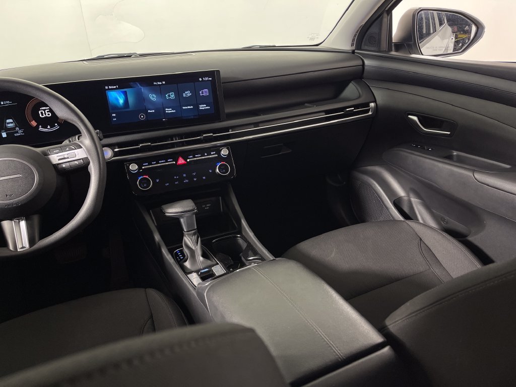 Certified 2025 Hyundai Tucson SEL AWD/4WD image 18