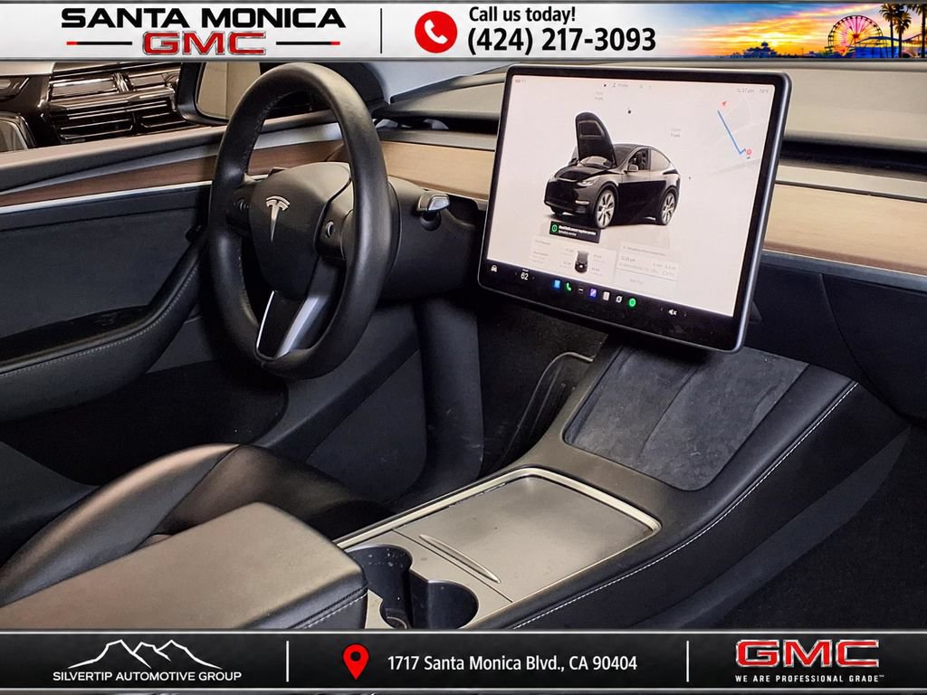 Used 2024 Tesla Model Y Long Range AWD/4WD image 22