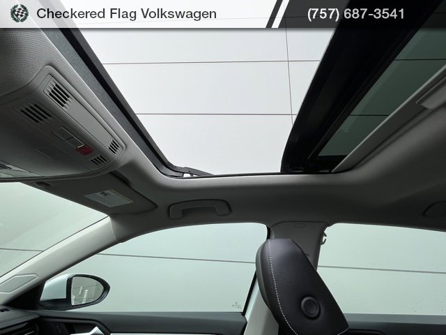 New 2026 Volkswagen Jetta SE image 10