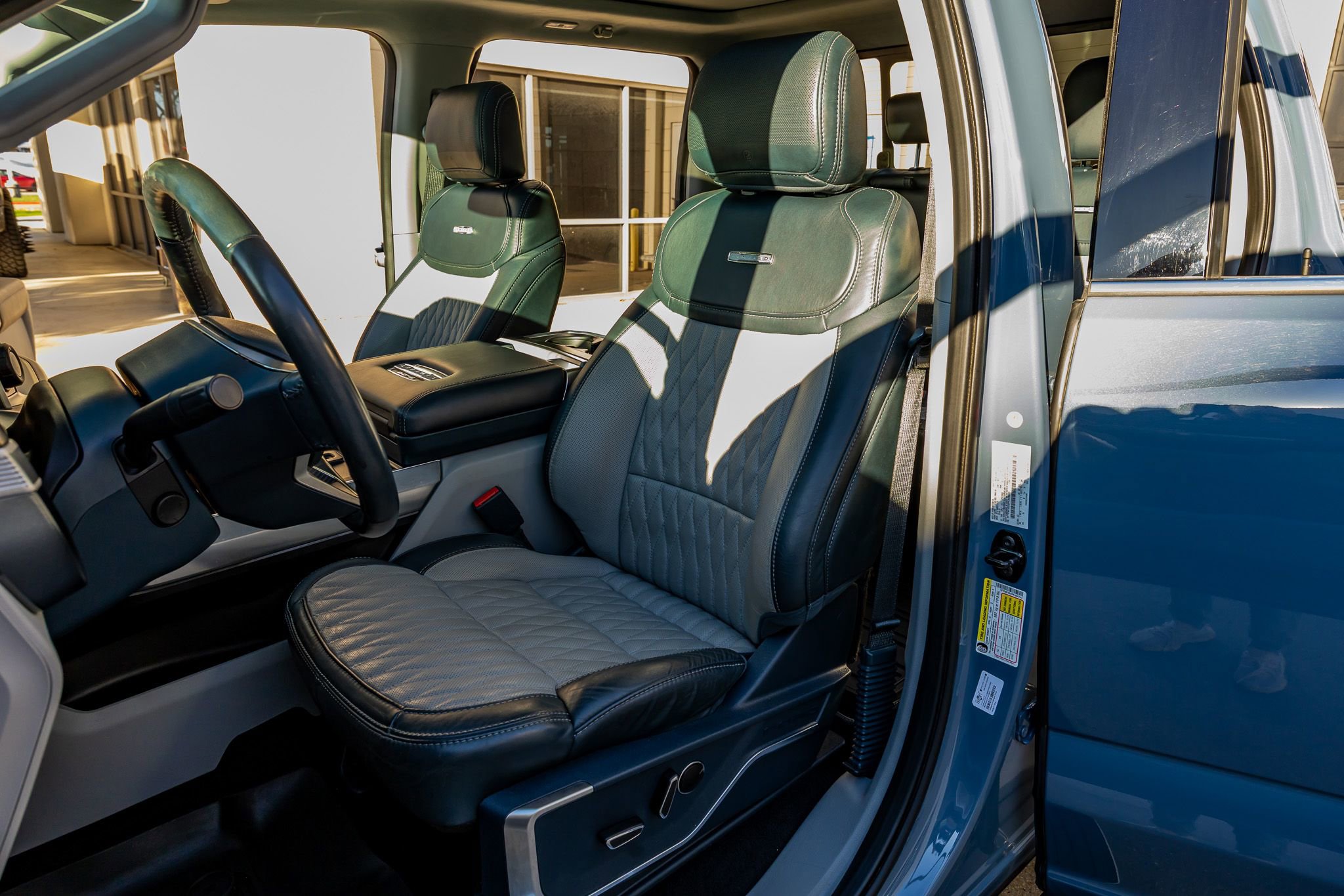 Used 2023 Ford F150 Limited AWD/4WD image 31