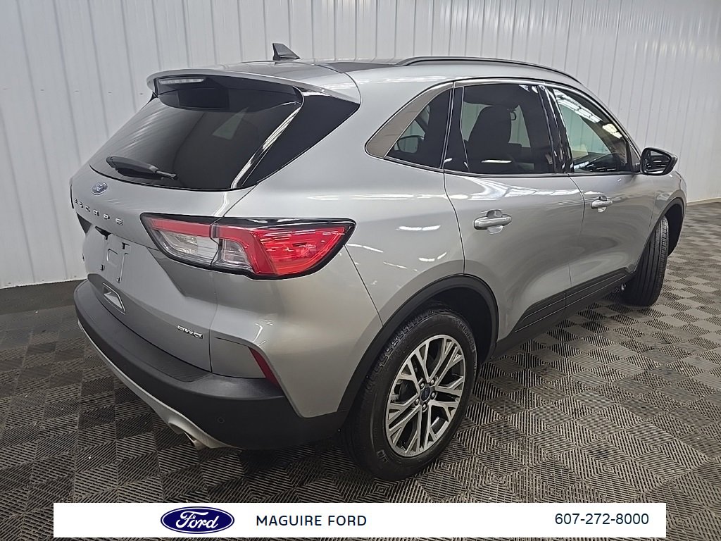 Used 2022 Ford Escape SEL w/ Technology Package image 13