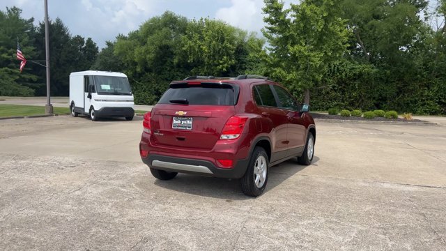 Used 2022 Chevrolet Trax LT w/ Driver Confidence Package AWD/4WD image 8