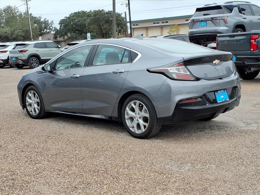 Used 2018 Chevrolet Volt Premier w/ Driver Confidence Package image 3