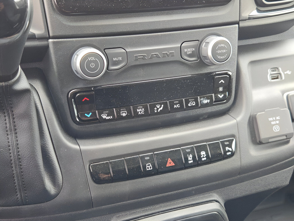 New 2026 RAM ProMaster 2500 w/ Safety Group FWD image 24