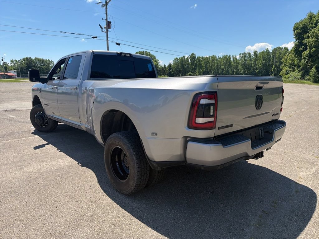 Used 2023 RAM 3500 Big Horn w/ Level 2 Equipment Group AWD/4WD image 5