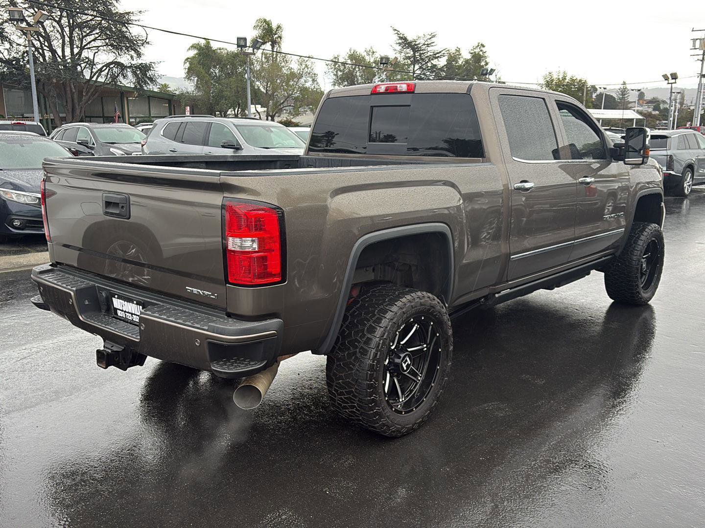 Used 2015 GMC Sierra 3500 Denali w/ Duramax Plus Package image 5