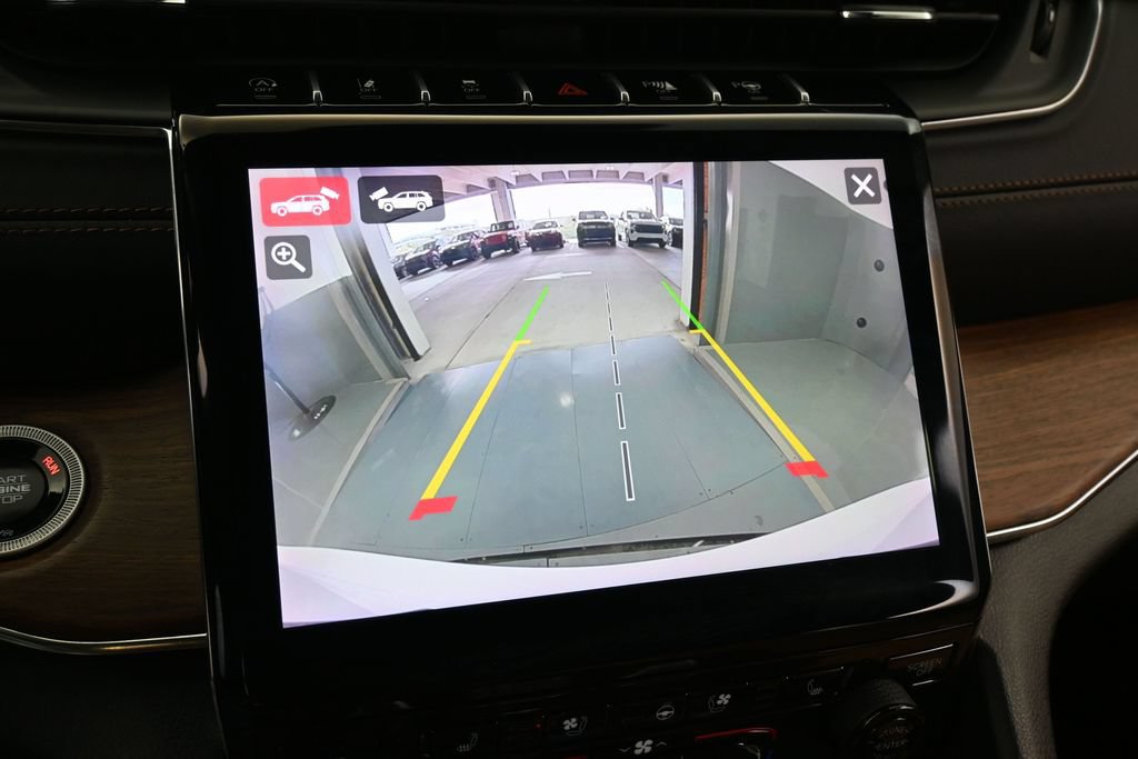 Used 2024 Jeep Grand Cherokee Summit w/ Adv Protech Group IV AWD/4WD image 22