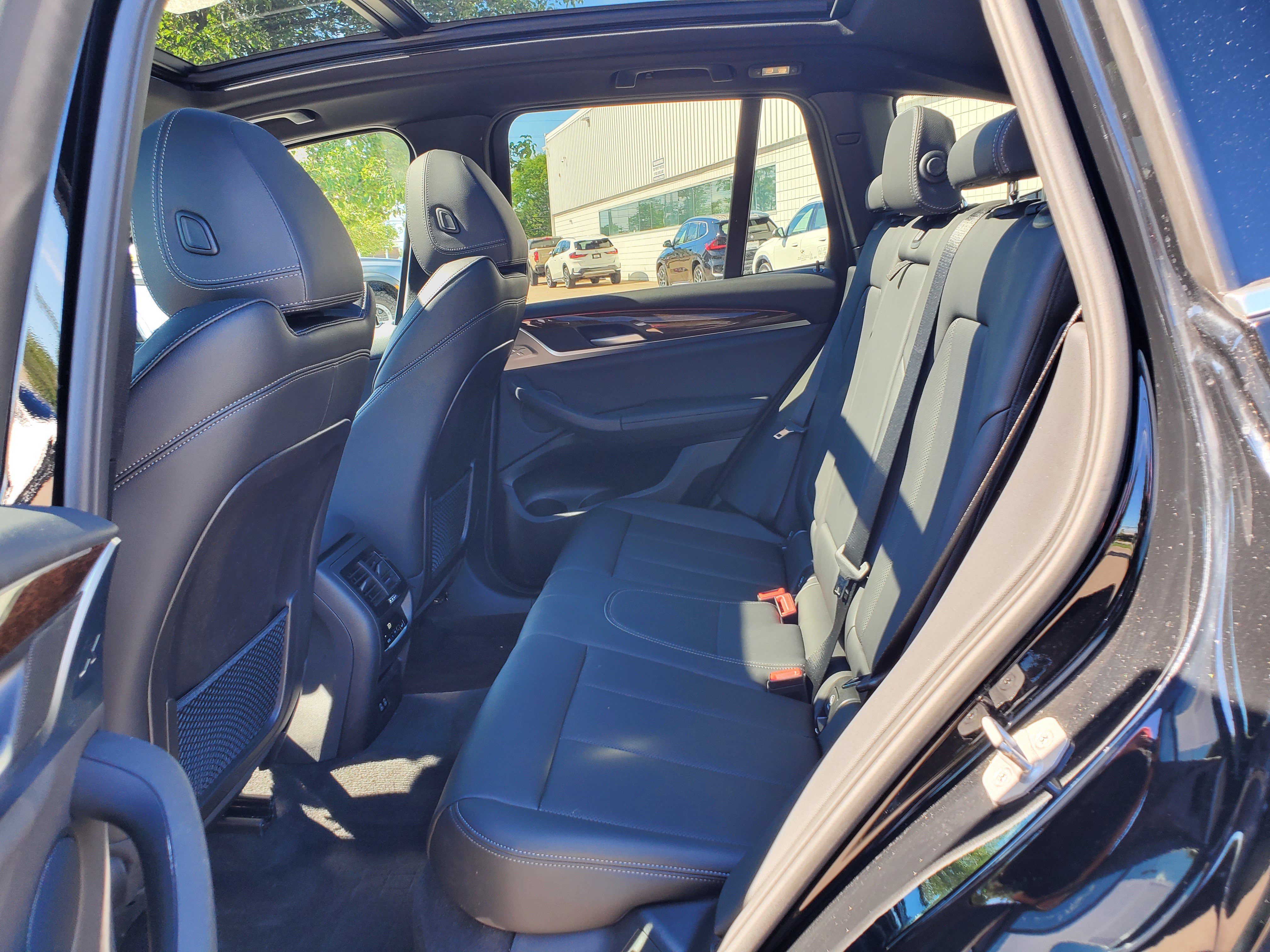 Certified 2023 BMW X3 xDrive30i w/ Premium Package AWD/4WD image 34
