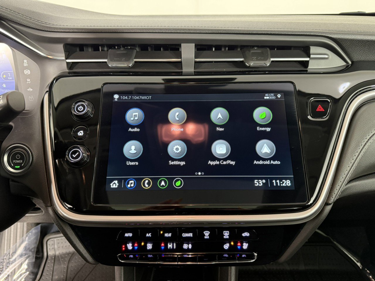 Used 2023 Chevrolet Bolt EUV Premier w/ Sun & Sound Package FWD image 20