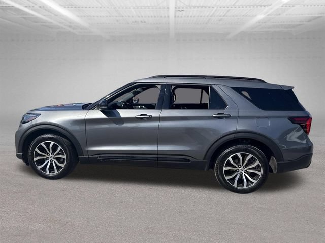Used 2025 Ford Explorer ST-Line AWD/4WD image 12