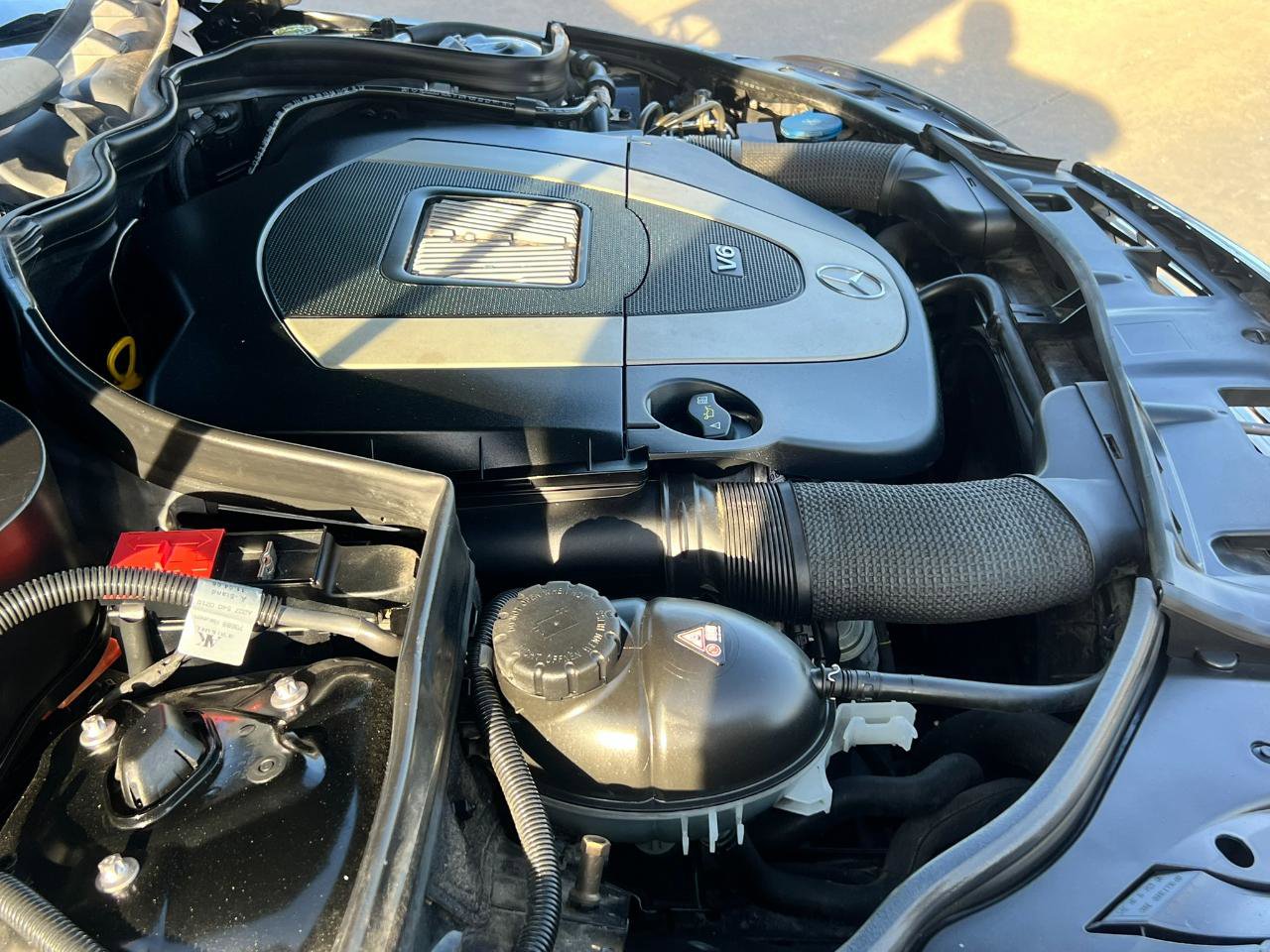 Used 2010 Mercedes-Benz C 300 Sedan image 36