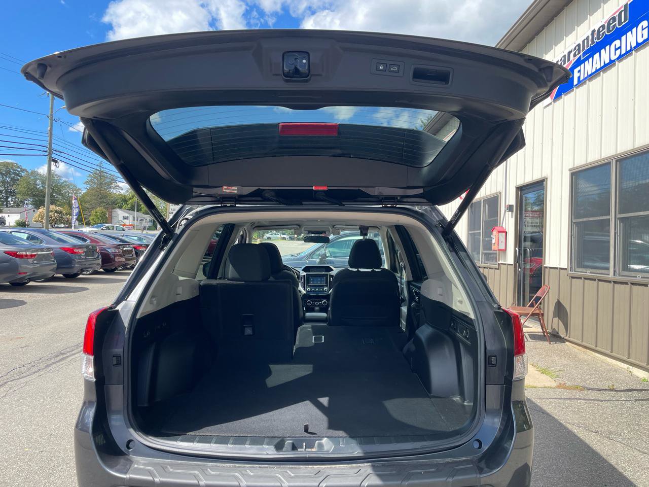 Used 2019 Subaru Forester Premium image 8