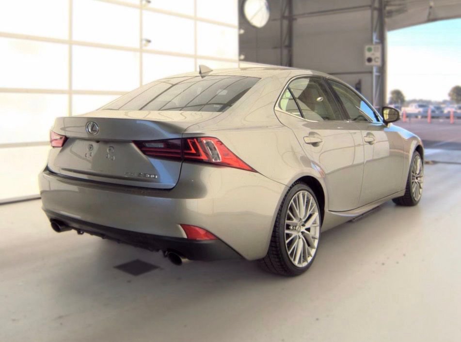 Used 2016 Lexus IS 300 AWD w/ Navigation System Package image 4