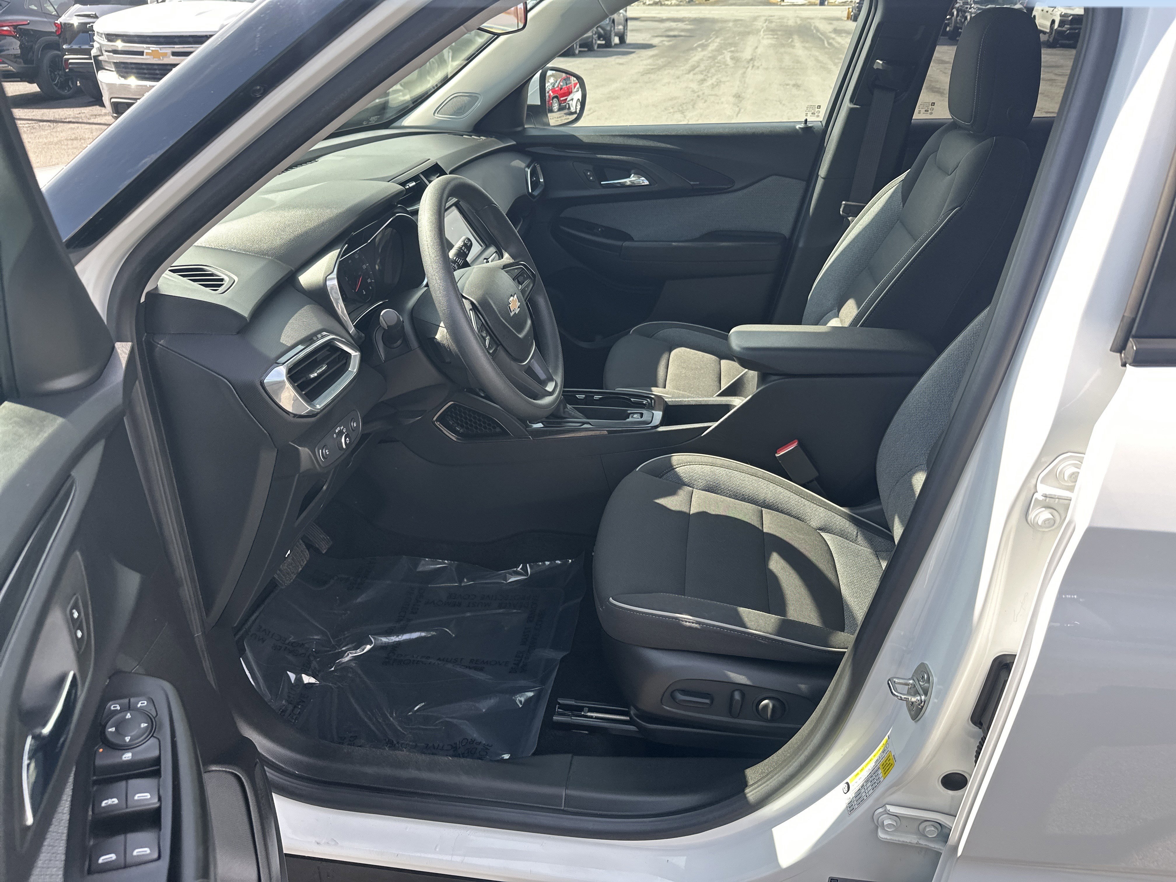 Certified 2023 Chevrolet TrailBlazer LT image 9