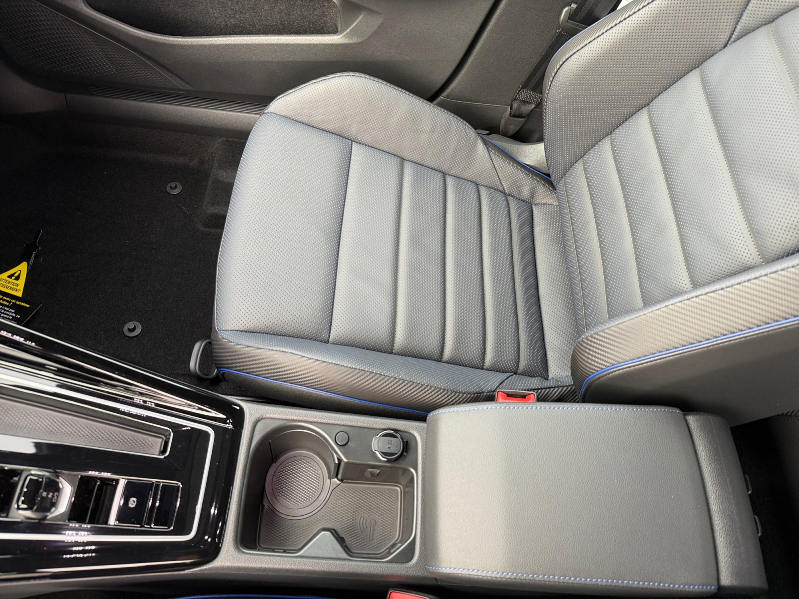 New 2026 Volkswagen Golf image 14