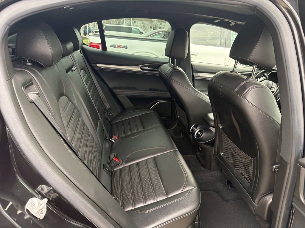 Used 2020 Alfa Romeo Stelvio Ti Sport w/ Quick Order Package 22S Sport image 37