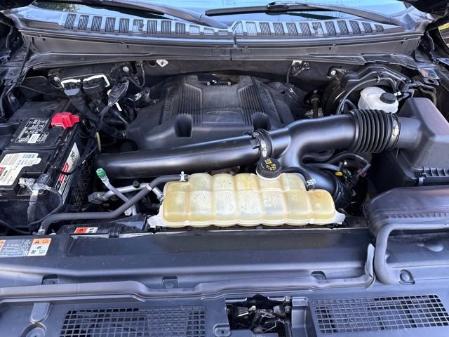 Used 2019 Ford Expedition Limited w/ Equipment Group 301A image 23