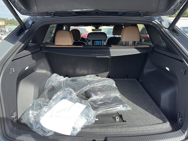 New 2026 Volkswagen Atlas Cross Sport SEL R-Line image 10