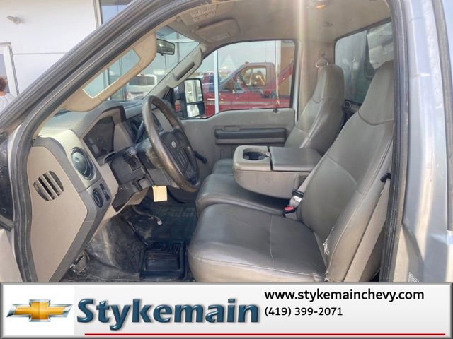 Used 2008 Ford F550 4x4 Regular Cab Super Duty image 13